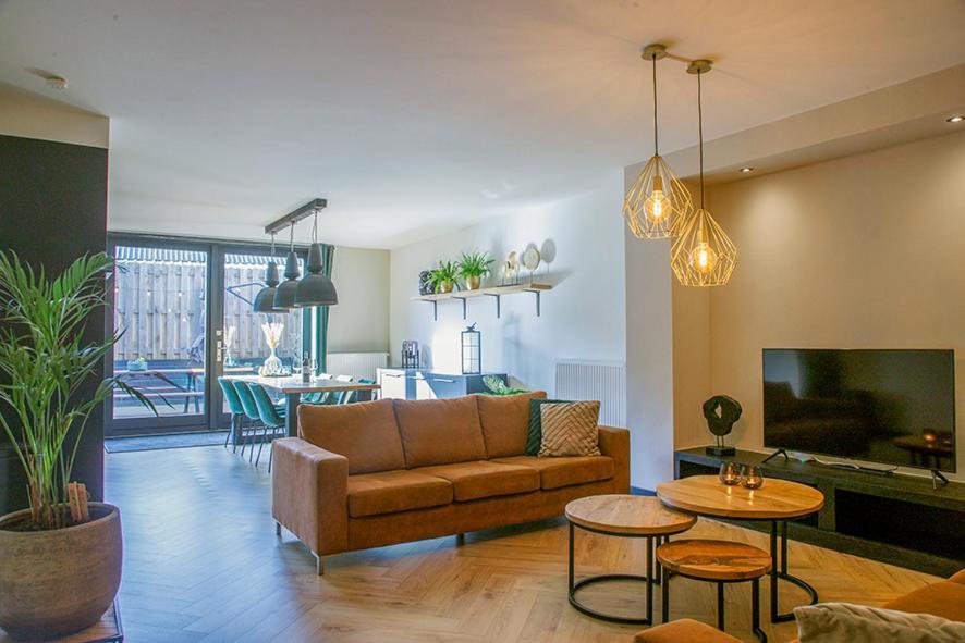 In De Mid - Prachtige Appartementen In Hartje Joure Eksteriør bilde